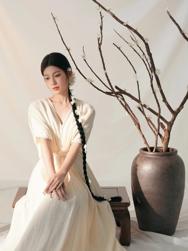 Artistic Indoor Photography Cl - đánh giá và giá Photography Model